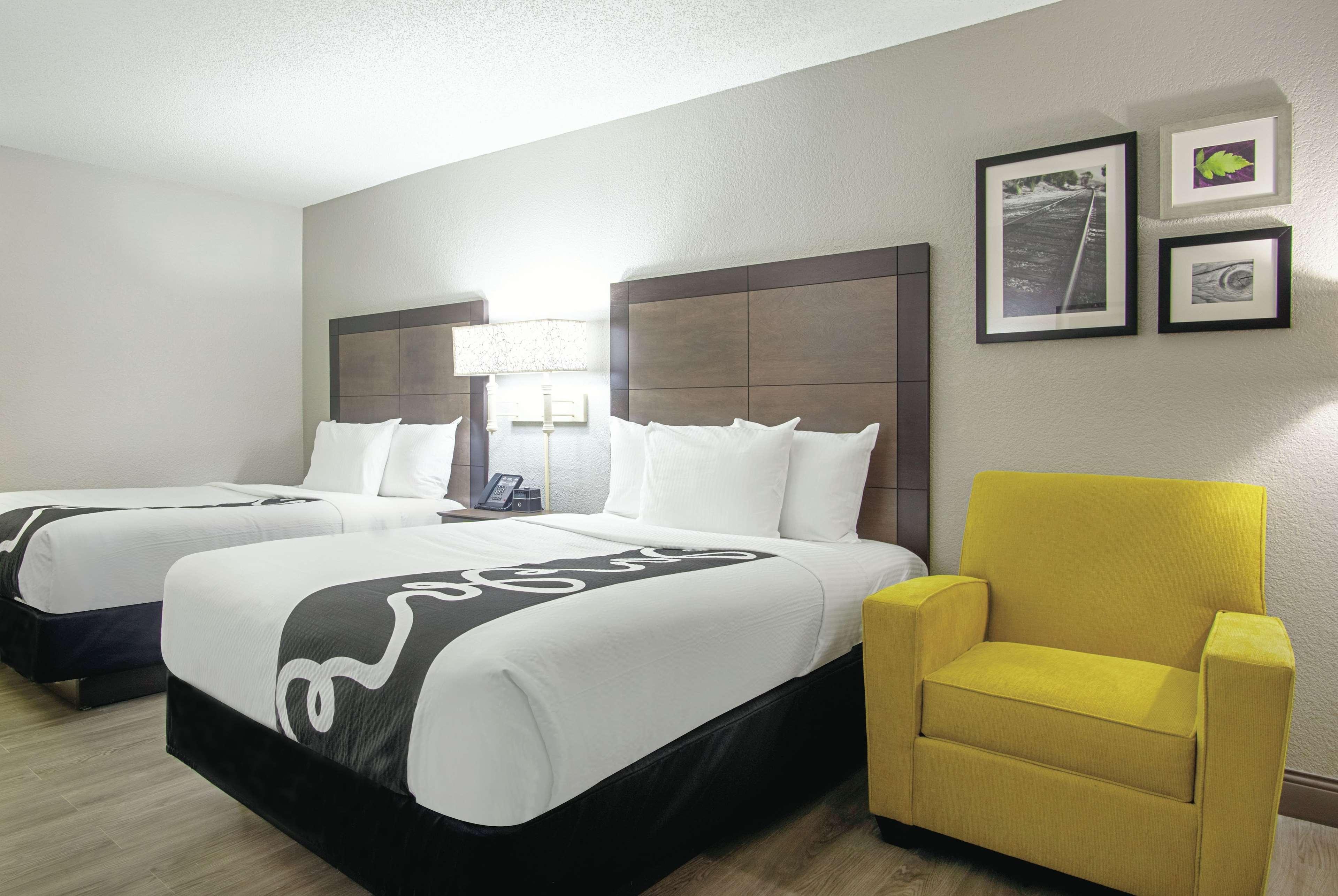 La Quinta Inn By Wyndham West Palm Beach - Florida Turnpike Century Village  Exterior foto