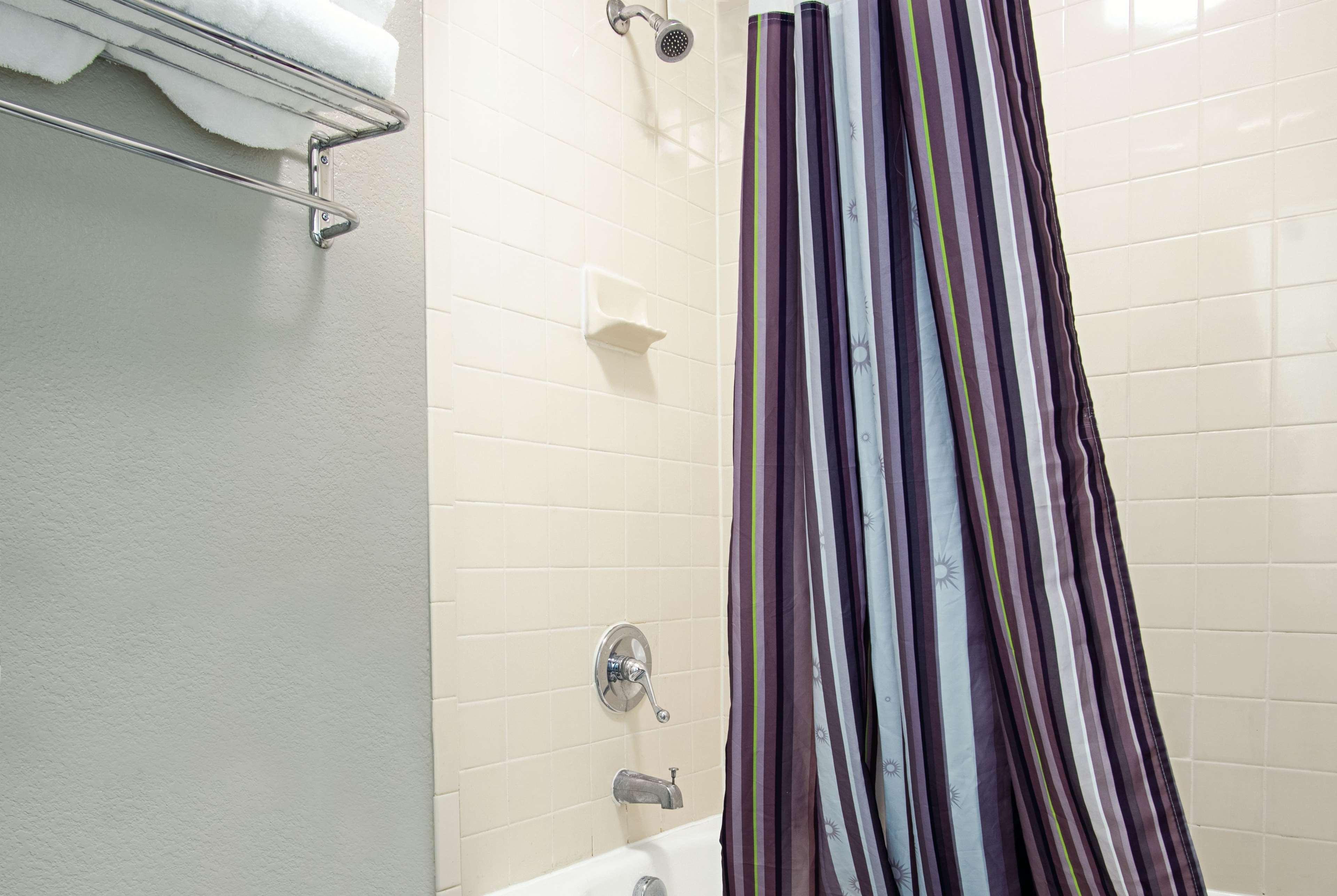 La Quinta Inn By Wyndham West Palm Beach - Florida Turnpike Century Village  Exterior foto