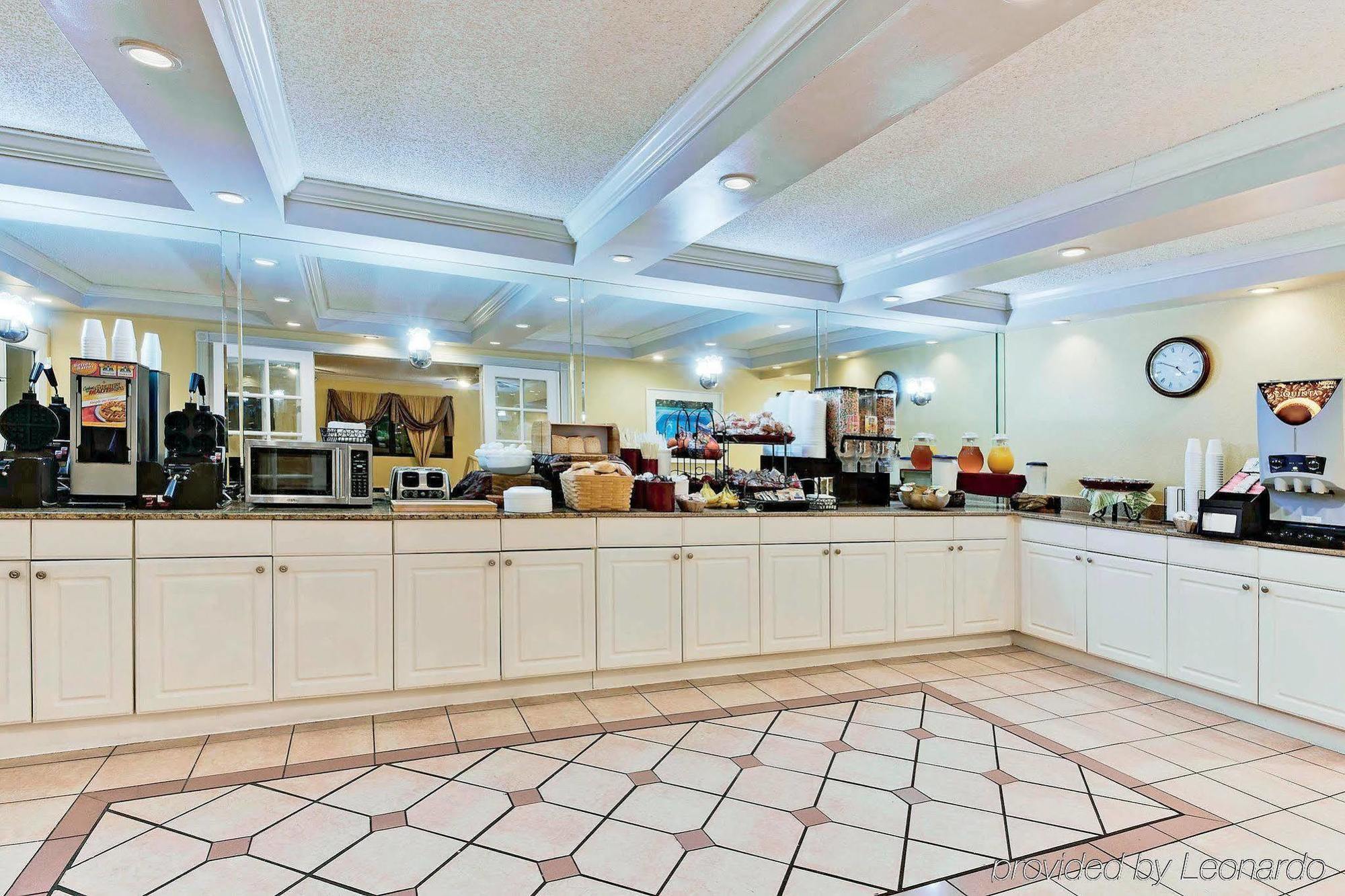 La Quinta Inn By Wyndham West Palm Beach - Florida Turnpike Century Village  Exterior foto